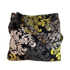 Vera Bradley tote in Baroque Pattern  Preowned